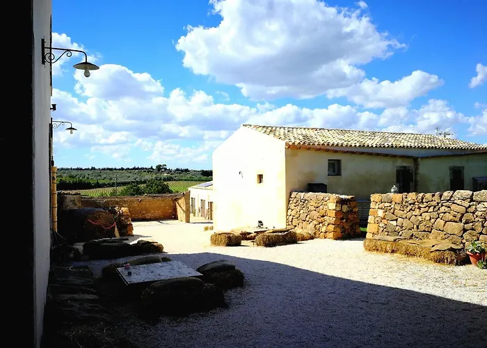 Casette Marianeddi -Agriturismo Marianeddi Noto